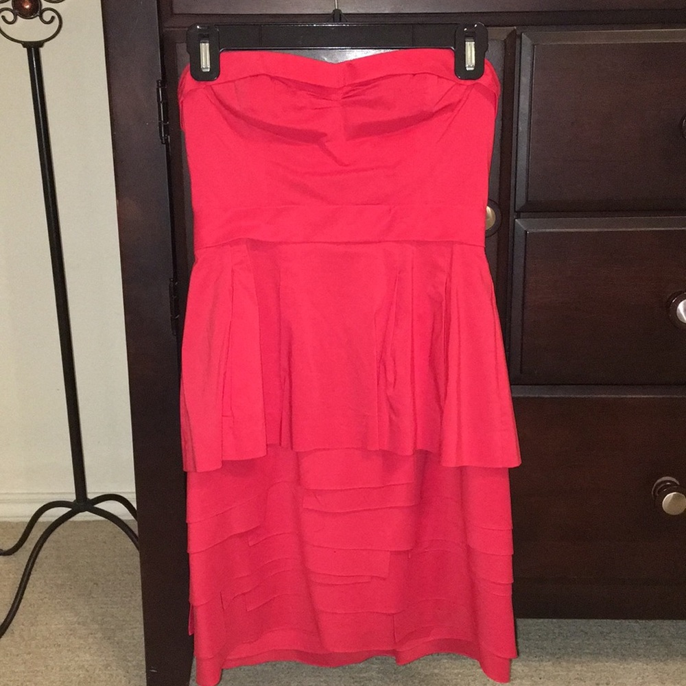 Strapless dress- sweetheart style top